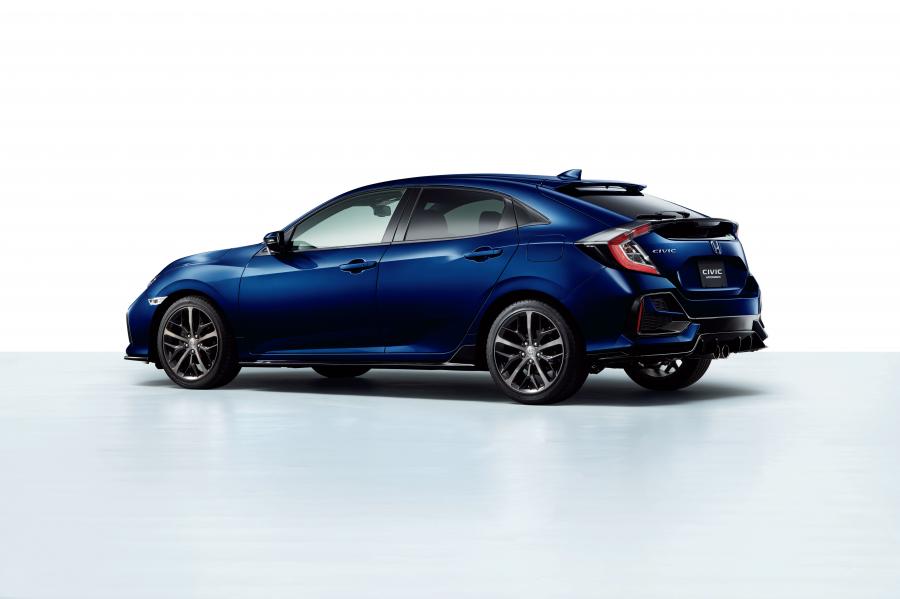 Honda Civic Hatchback (FK) 2019 года  (JP) (фото 11 из 21)